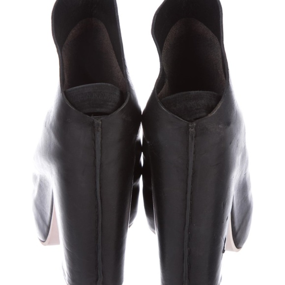 Balenciaga Leather Slingback Platform Sandals - Picture 4 of 5